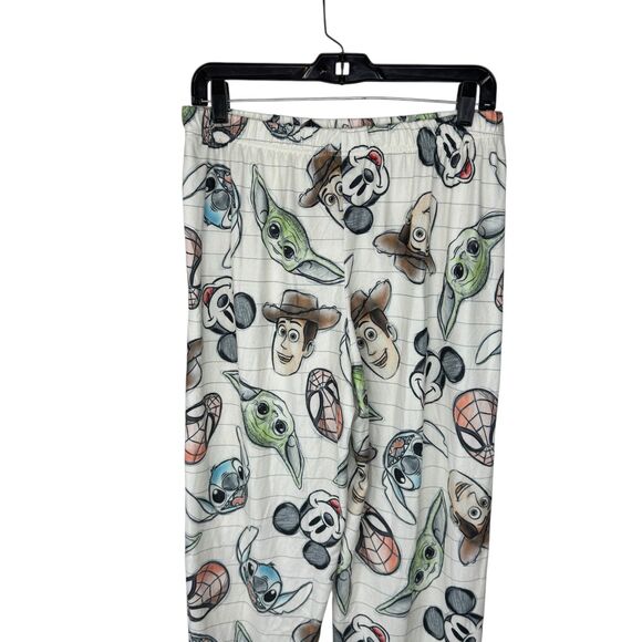 NWT Disney White multicharacter long sleeve & pants pajama set Size Medium - Picture 10 of 14